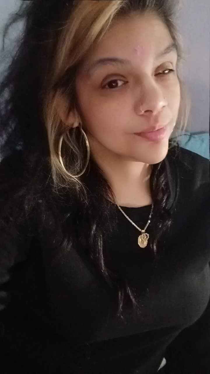 @👑Marie Vee 🫶🏼