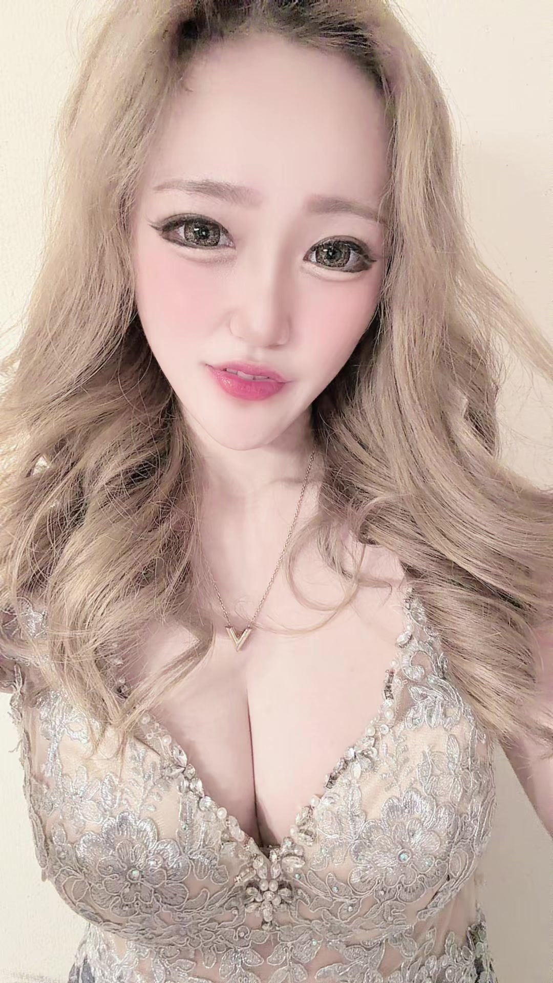 @𝓡𝓸𝓵𝓪𝓷👠🎉