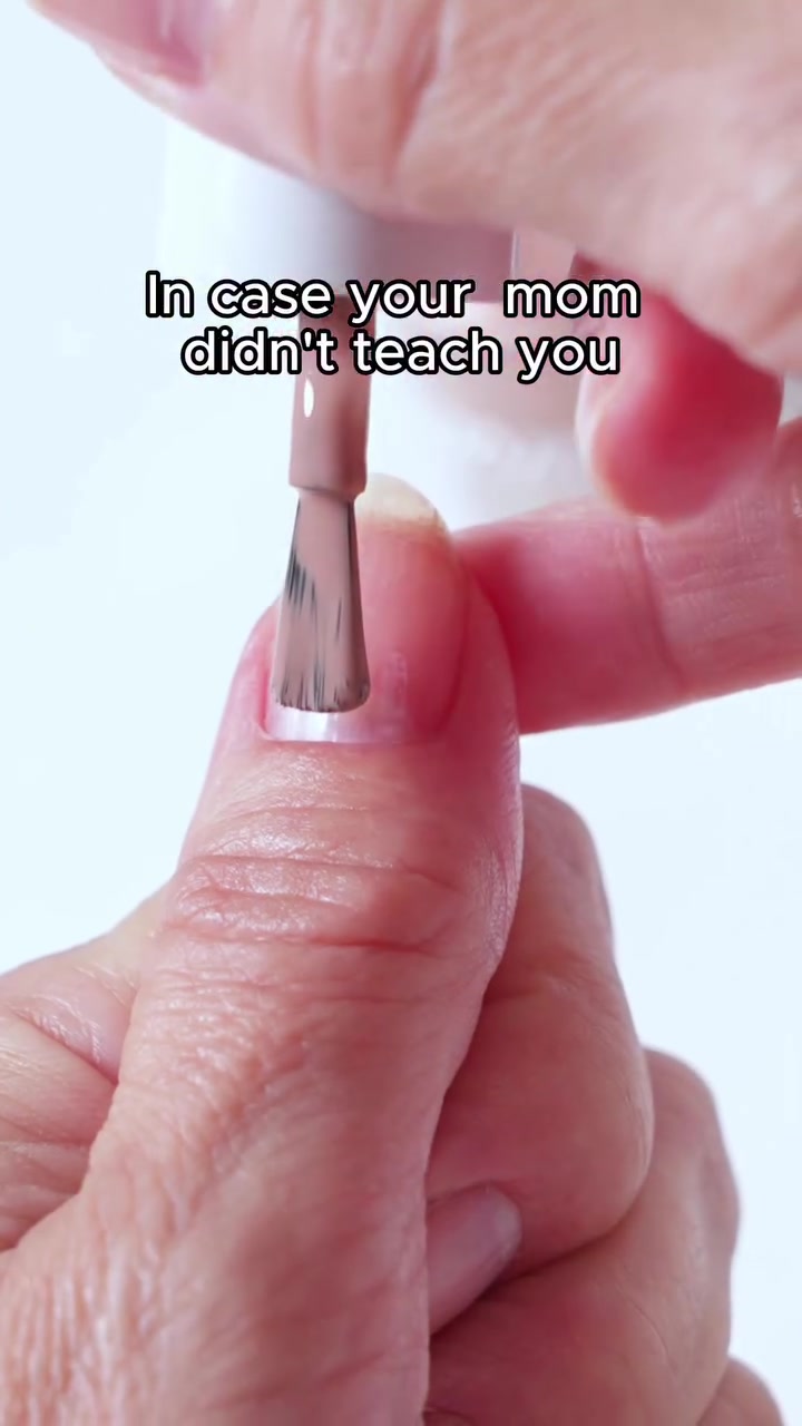@Young Nails