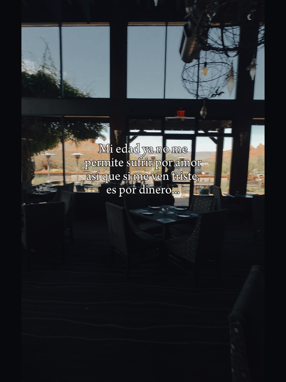 @𝐂𝐫𝐢𝐬𝐭𝐚𝐥 𝐕𝐚𝐧𝐞𝐬𝐬𝐚