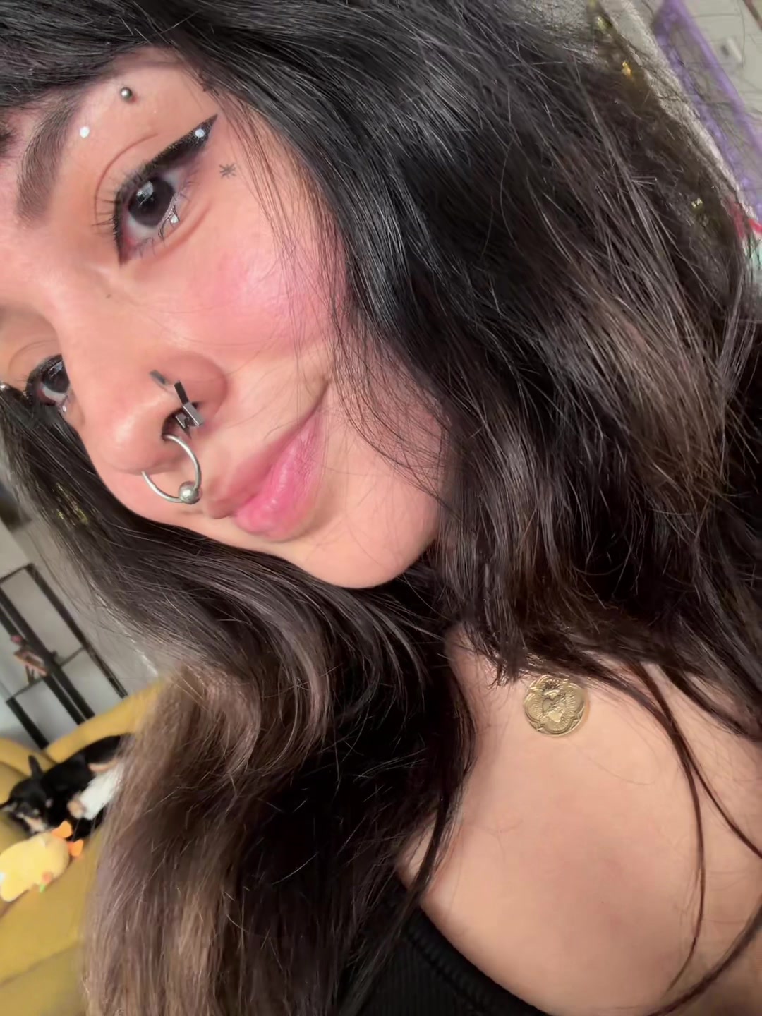 @grndmskissin_