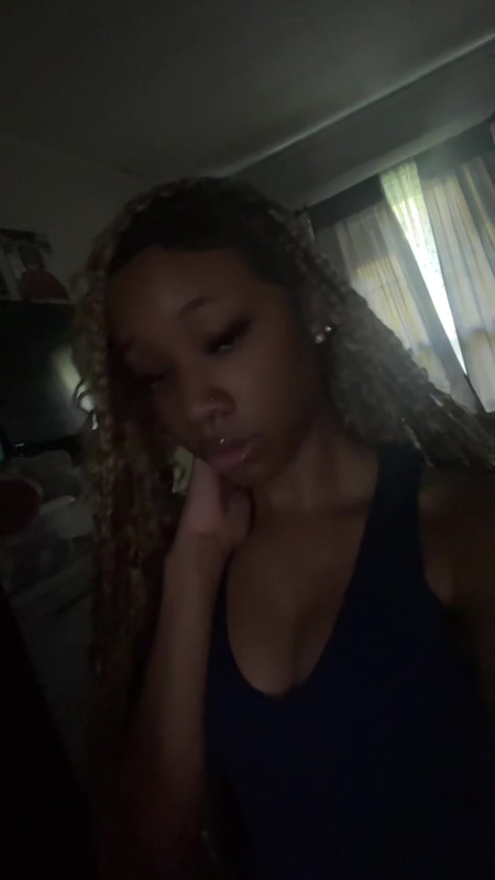 @Meya 🥴😍💋