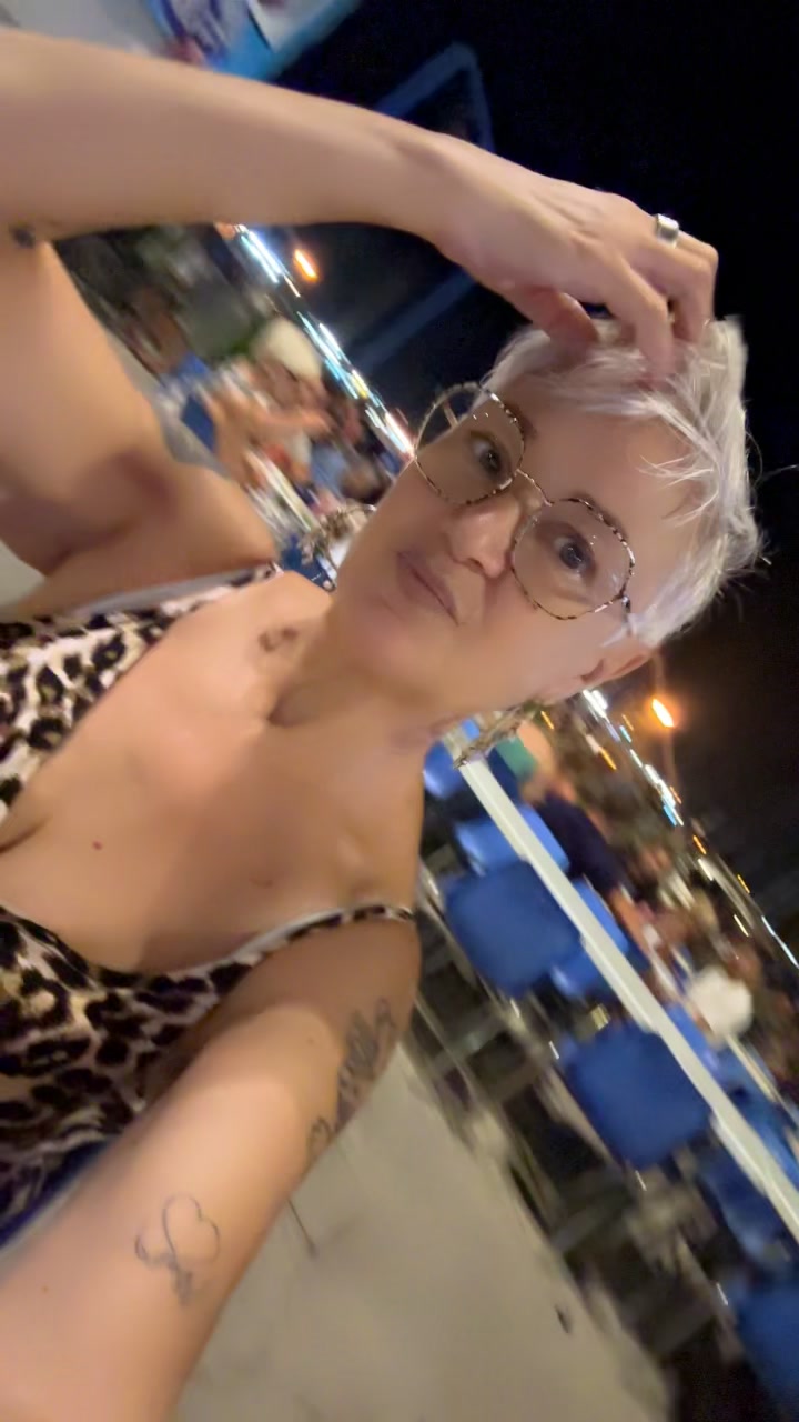 @Lili