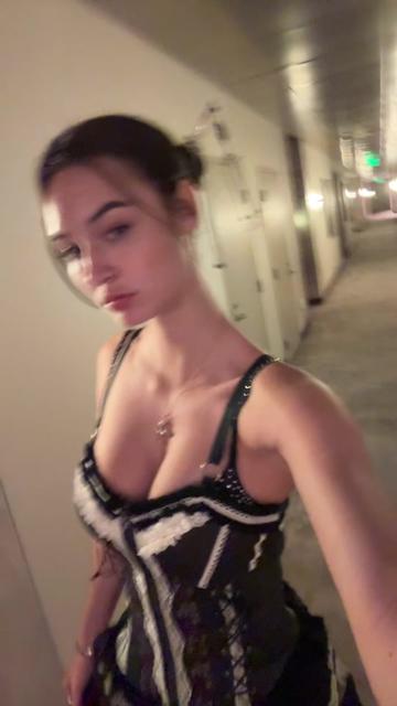 @miakatthebrat
