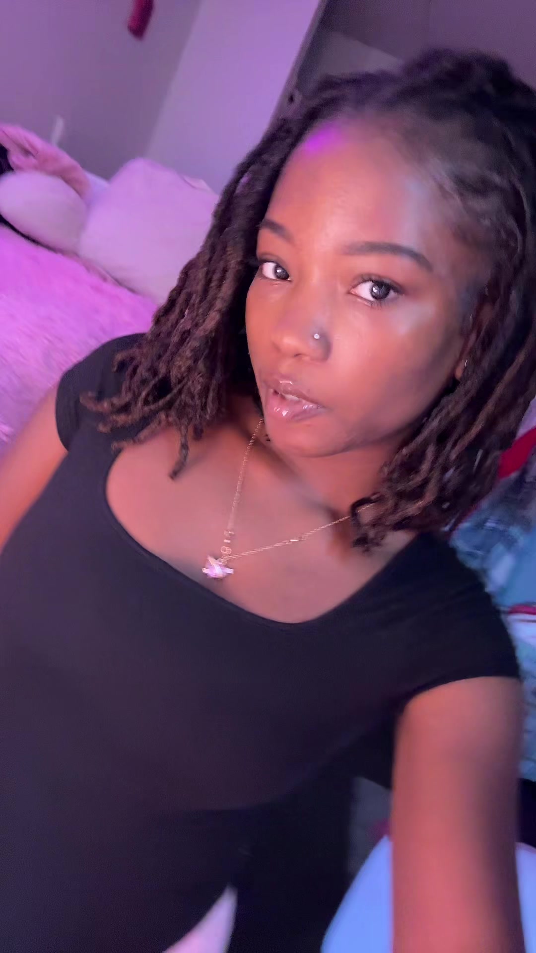 @Raaaeeeee