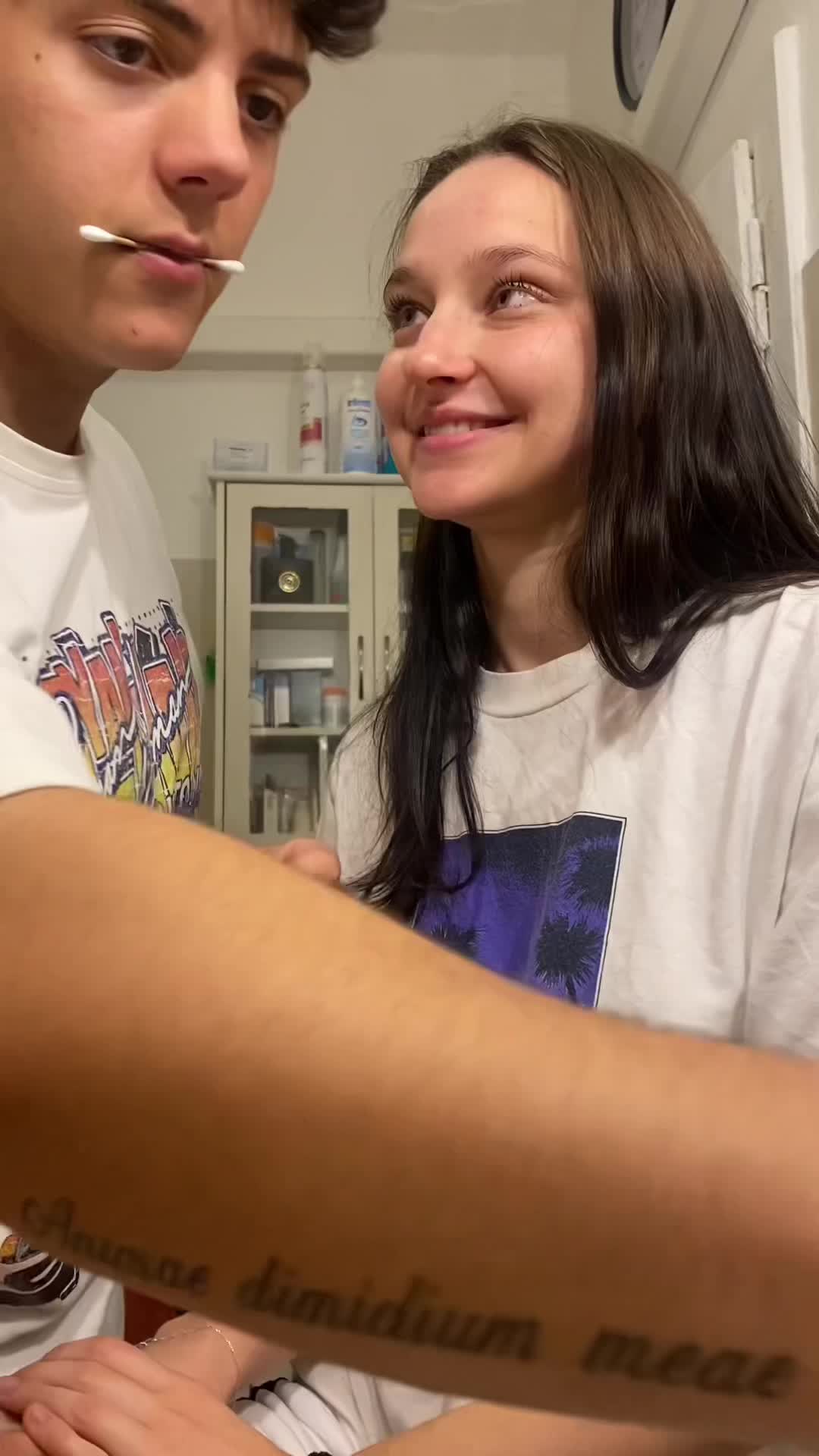 @ele