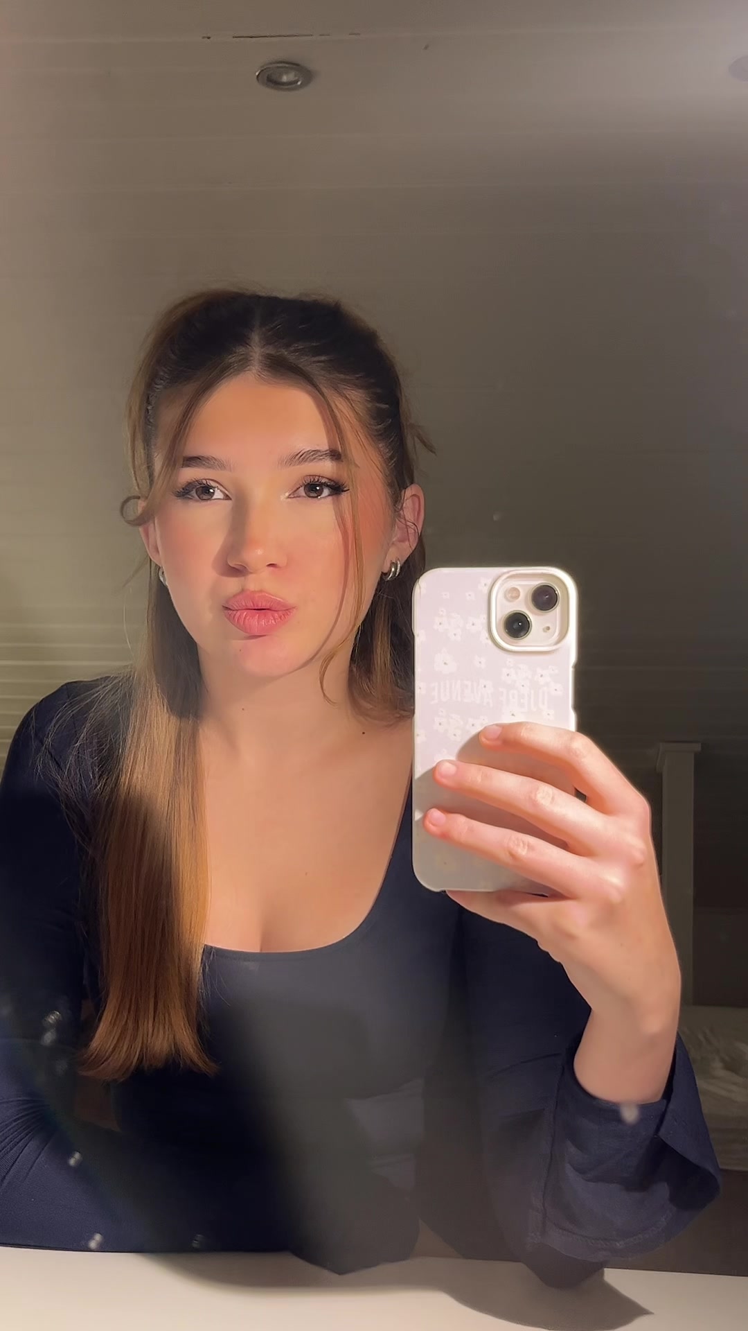 @iris