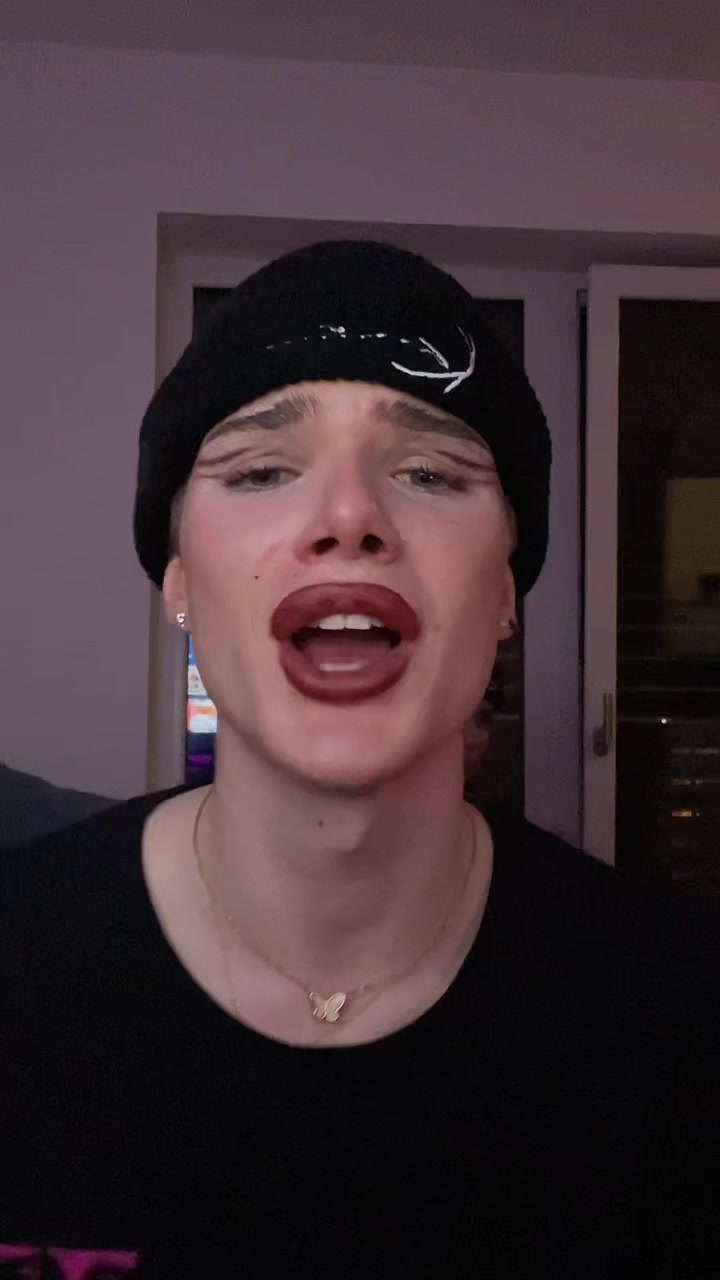 @dmartinytube