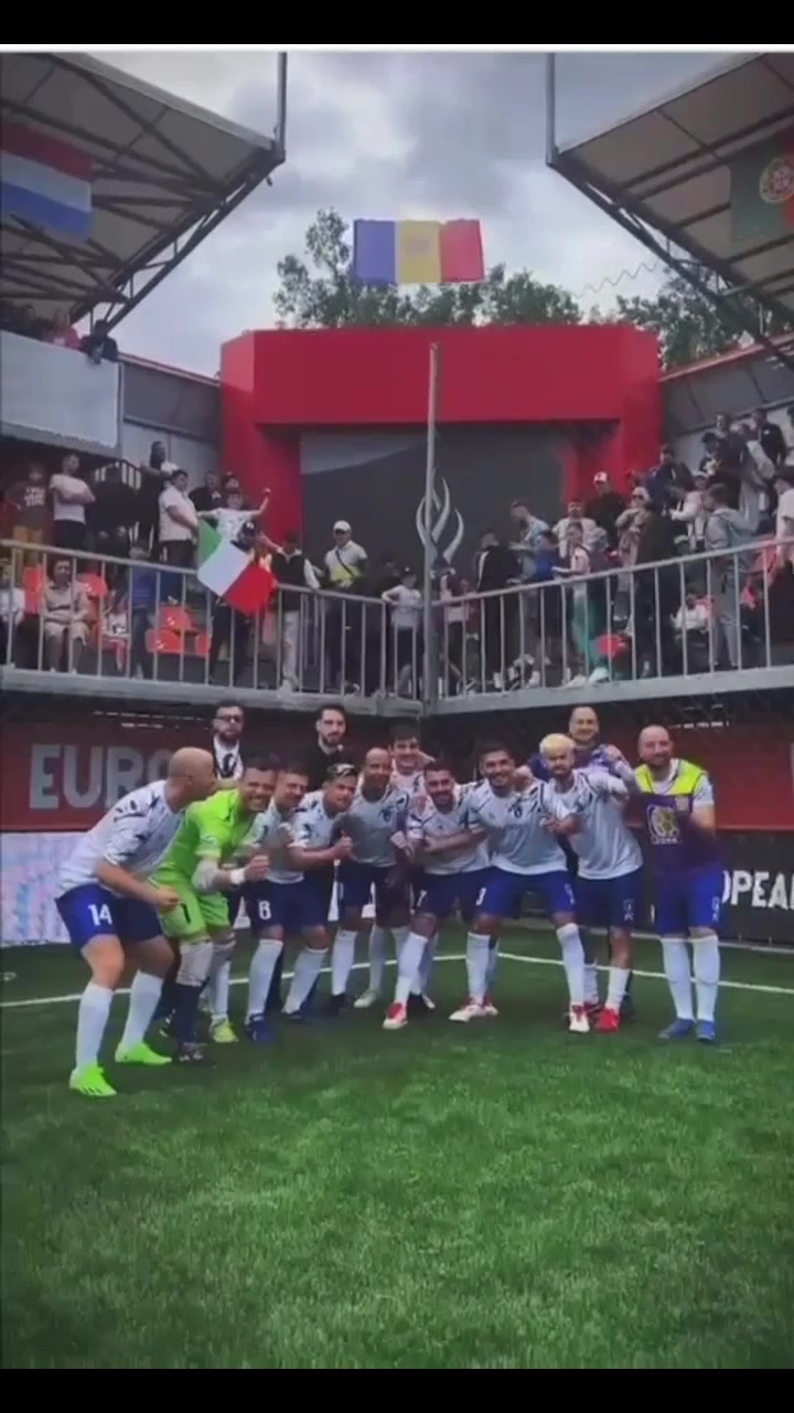 @Jorginho