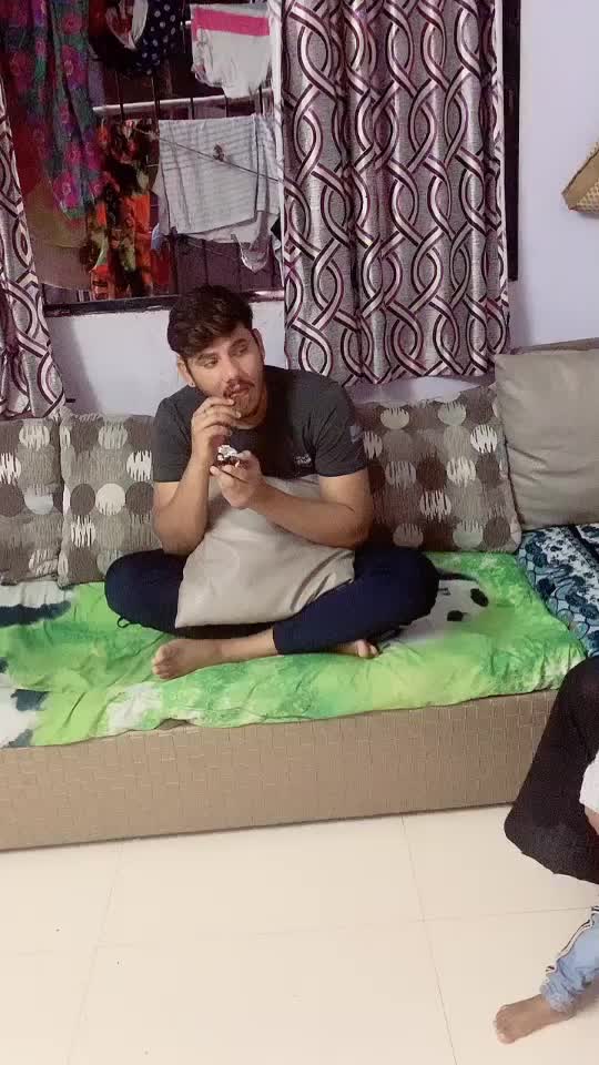 @Dharmesh king👑