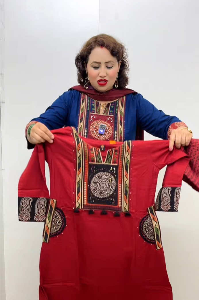 @Unique Collection,Jadibuti Ktm