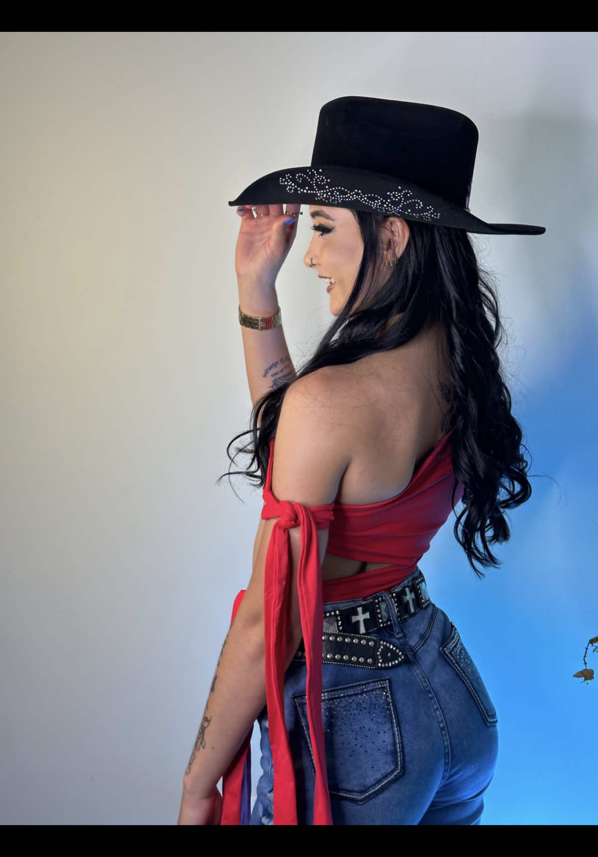 @analauradelima