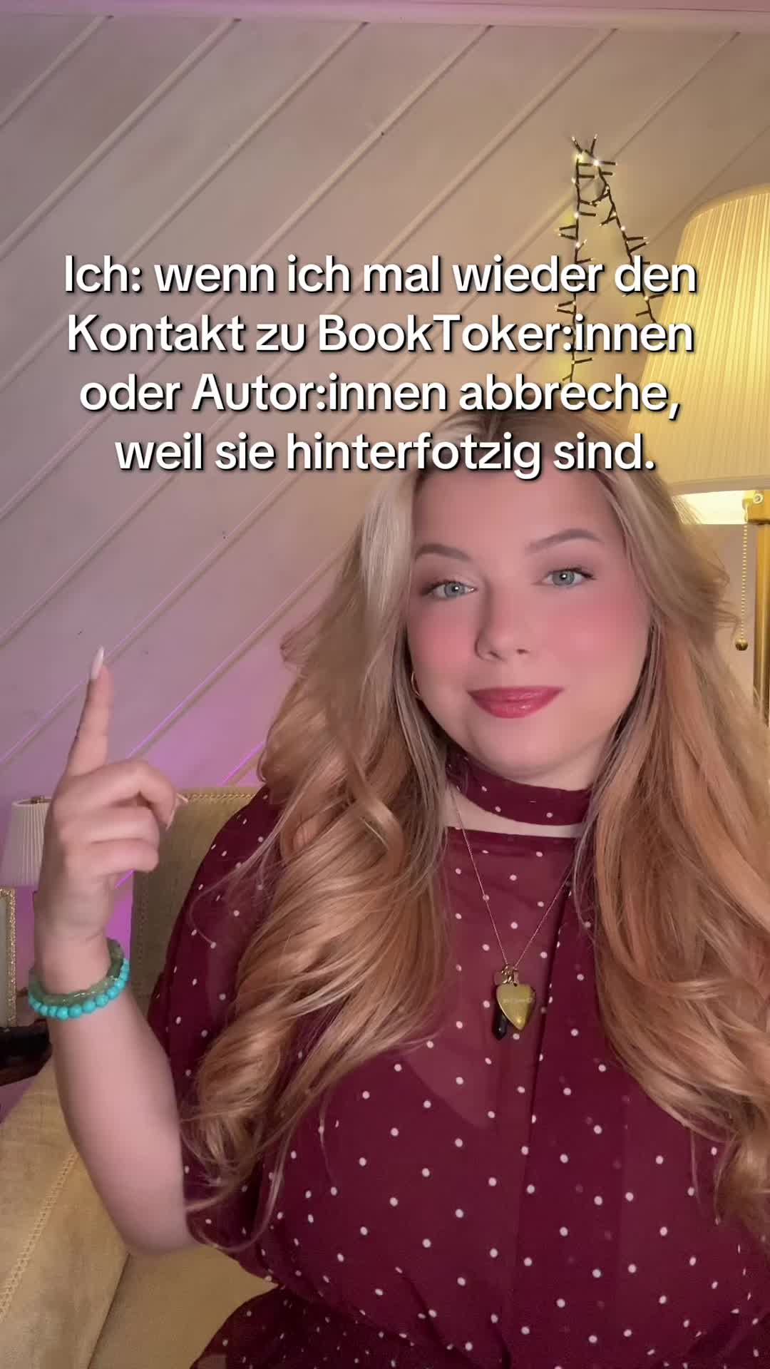 @Jasimi Belle 🦢 | Autorin