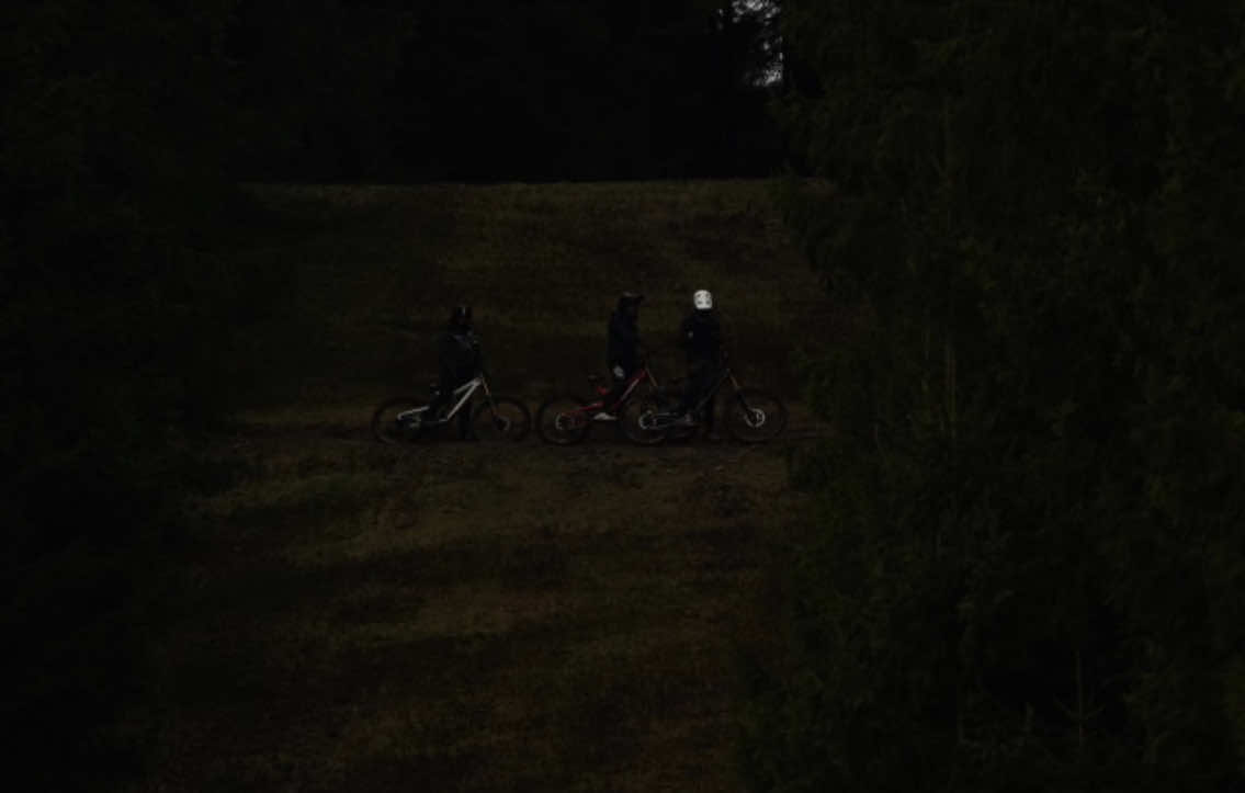 @Hennes