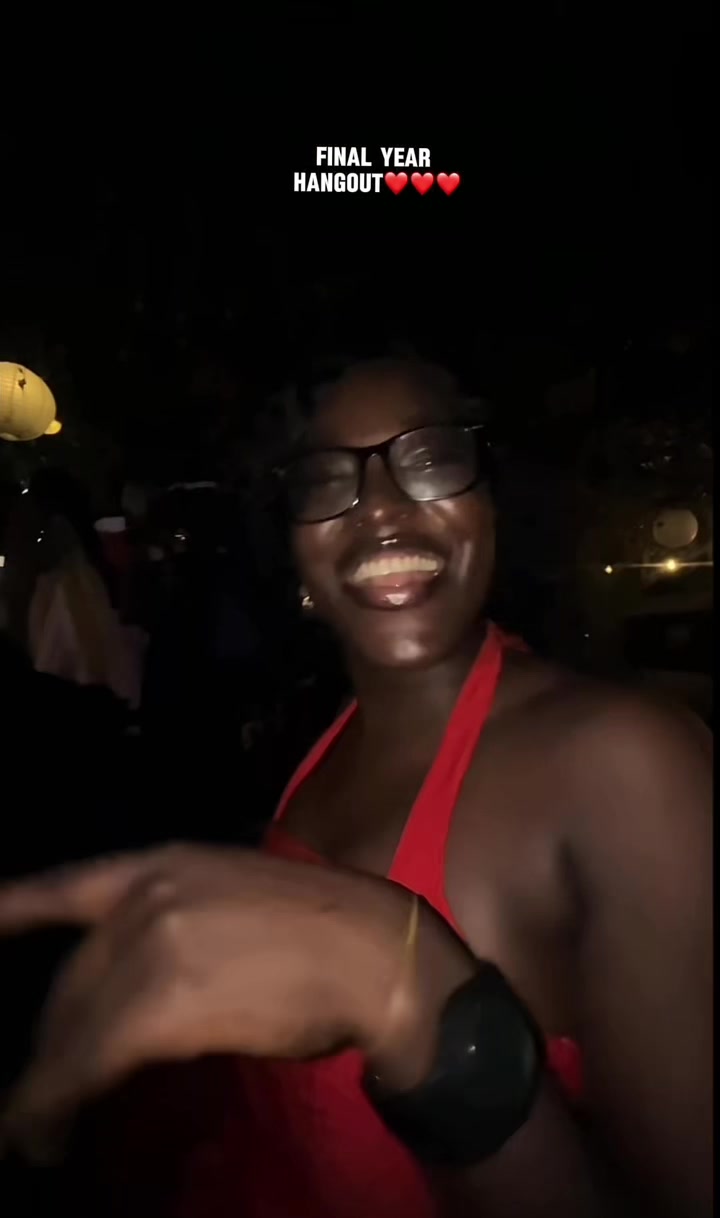 @Riri the twist girl😁
