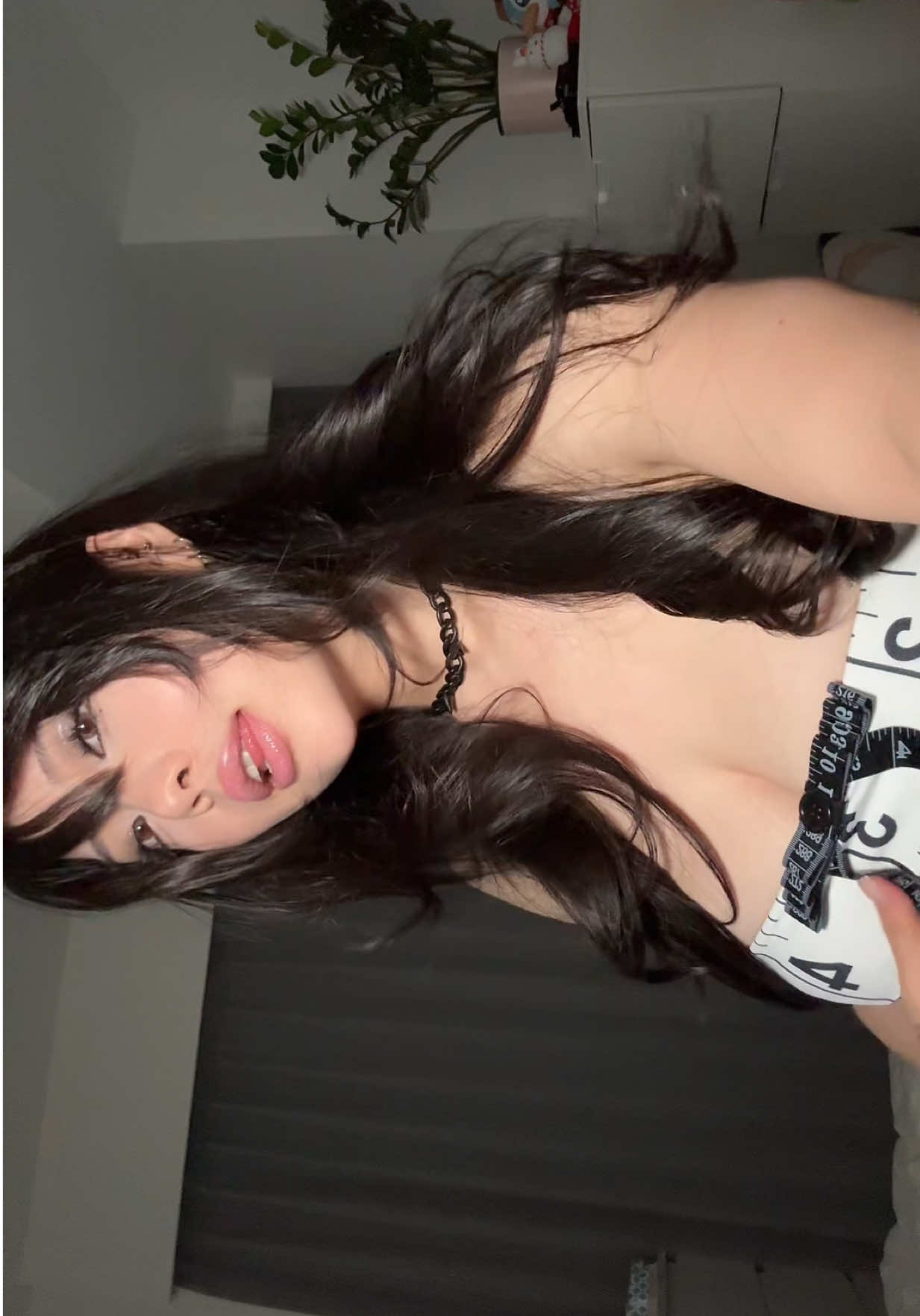 @anika