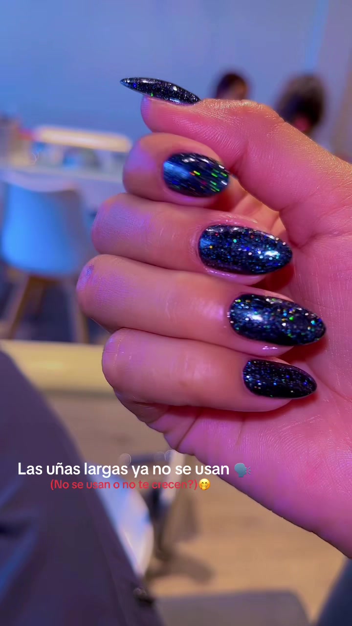 @Melanie 🌹