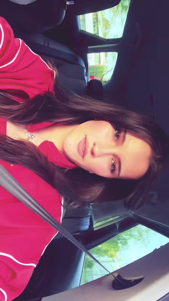 @mariella