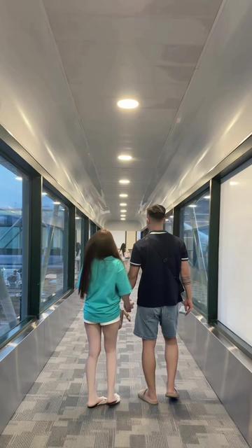 @Ch&uacute; Tư