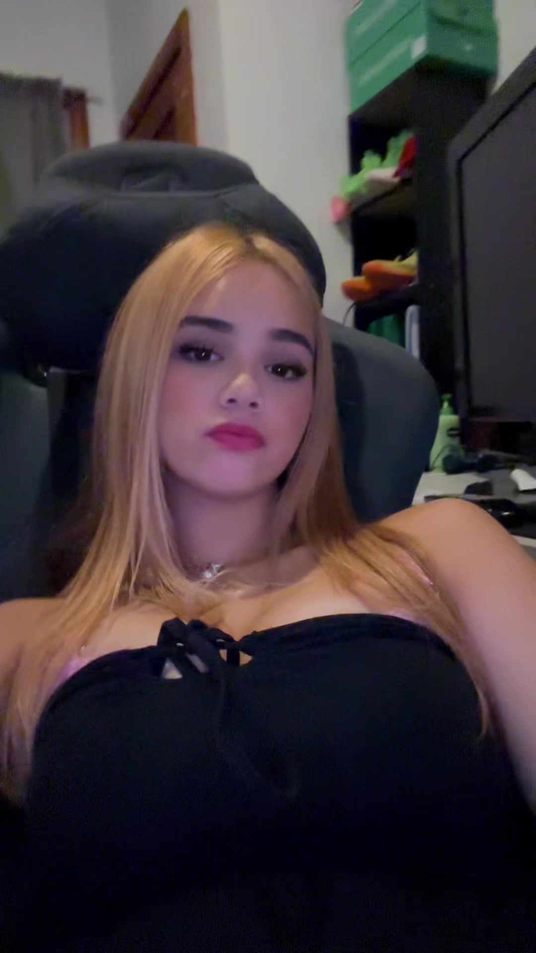 @deziah