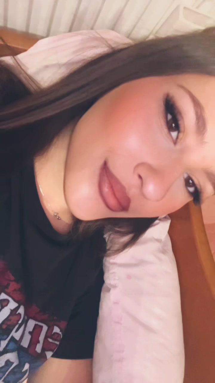 @марина🌸