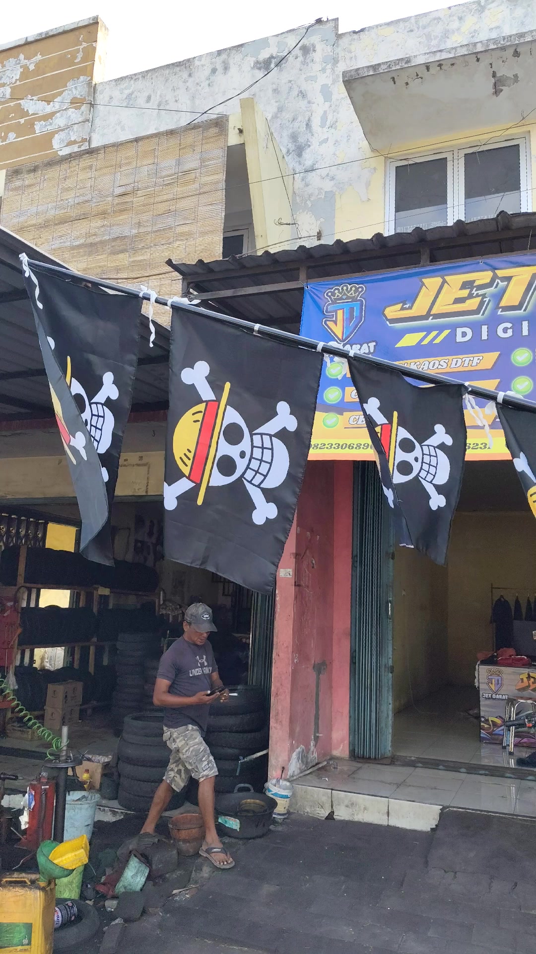 @Jet Darat Store