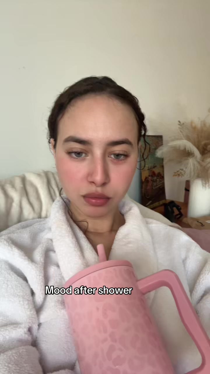 @Lucky Mira 🕯️