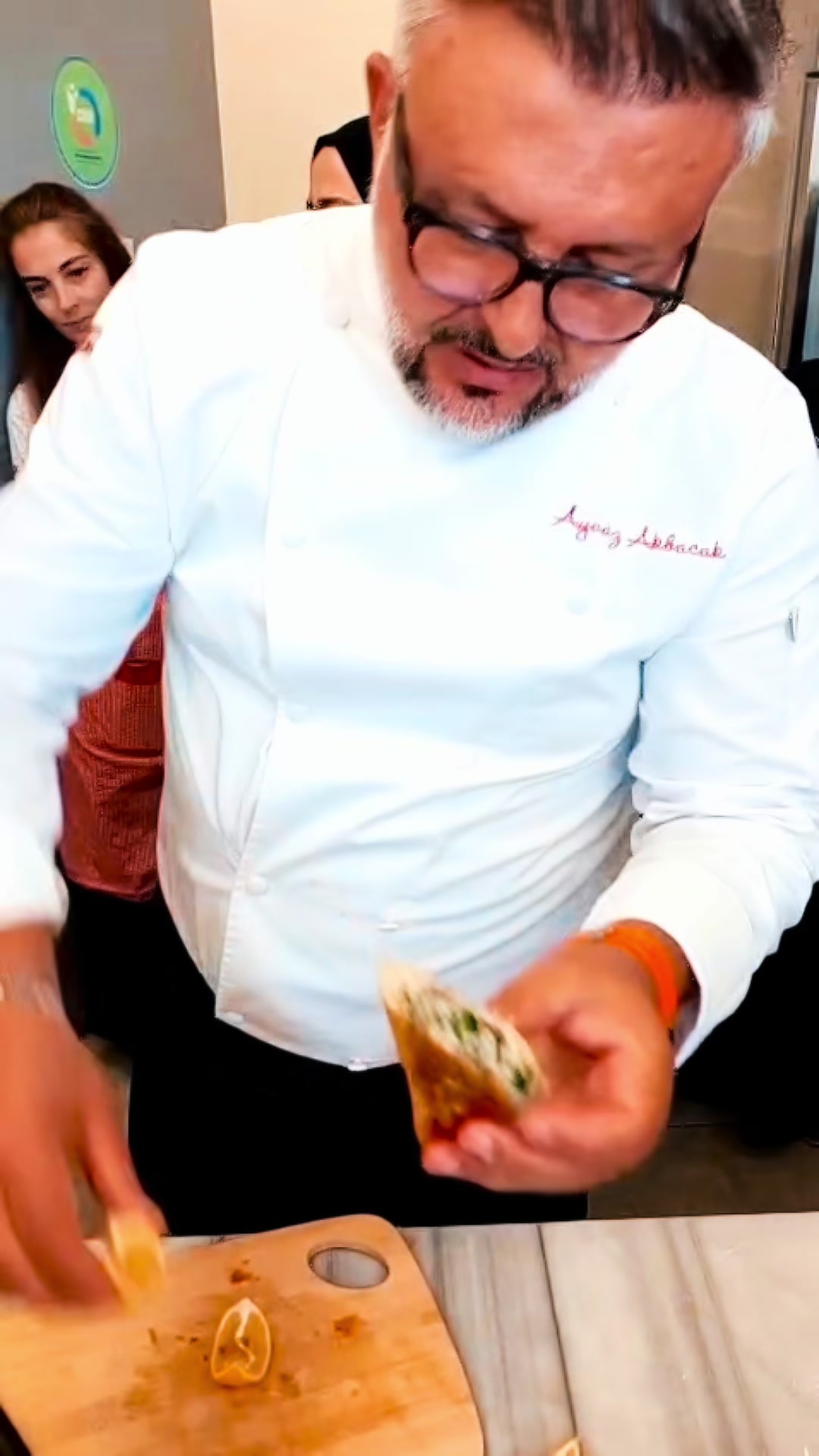 @Ayvaz Akbacak