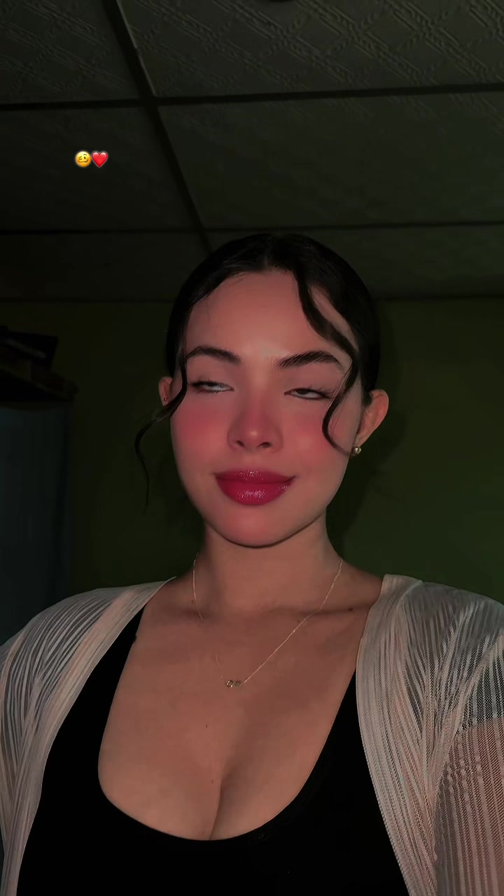 @Kathrose🥀🦁
