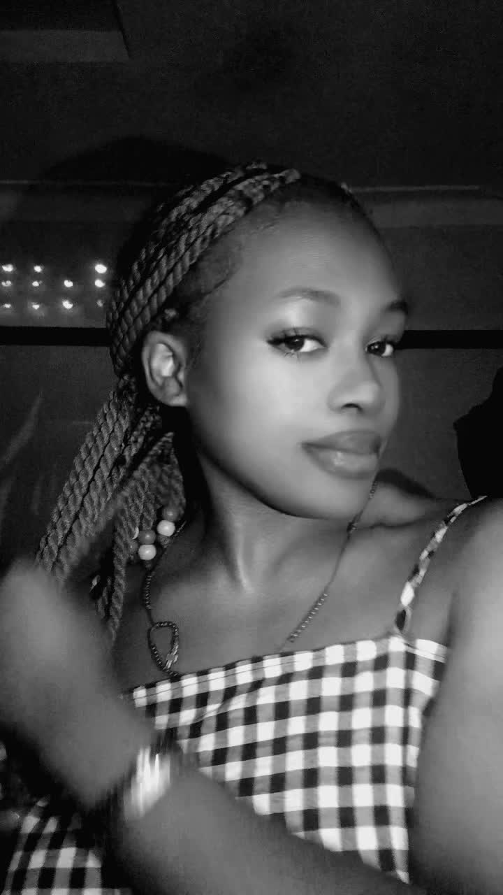 @💋xzyl💐🥹🔐&copy;&reg;&trade;