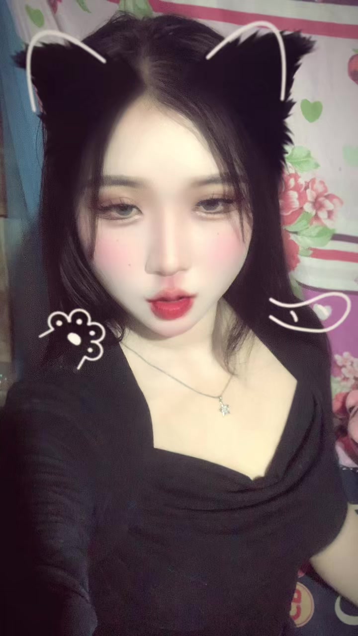 @ຊື່ເມ(สาวลาว)🇱🇦
