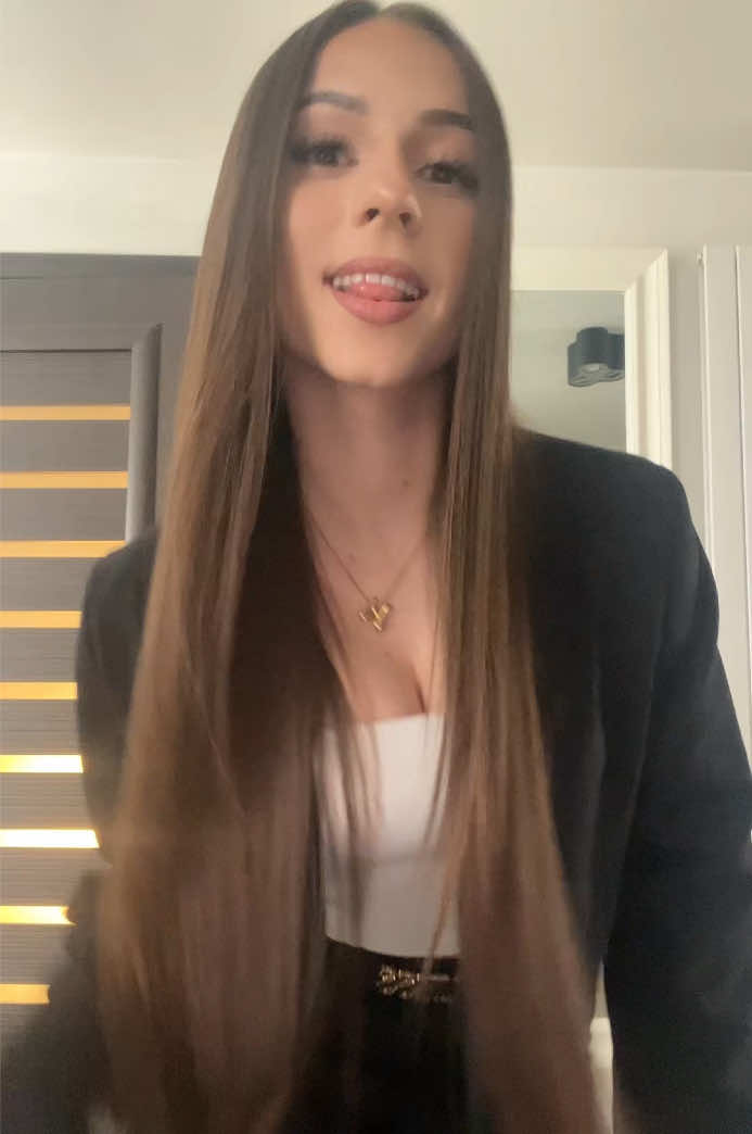 @nikolcia.aa