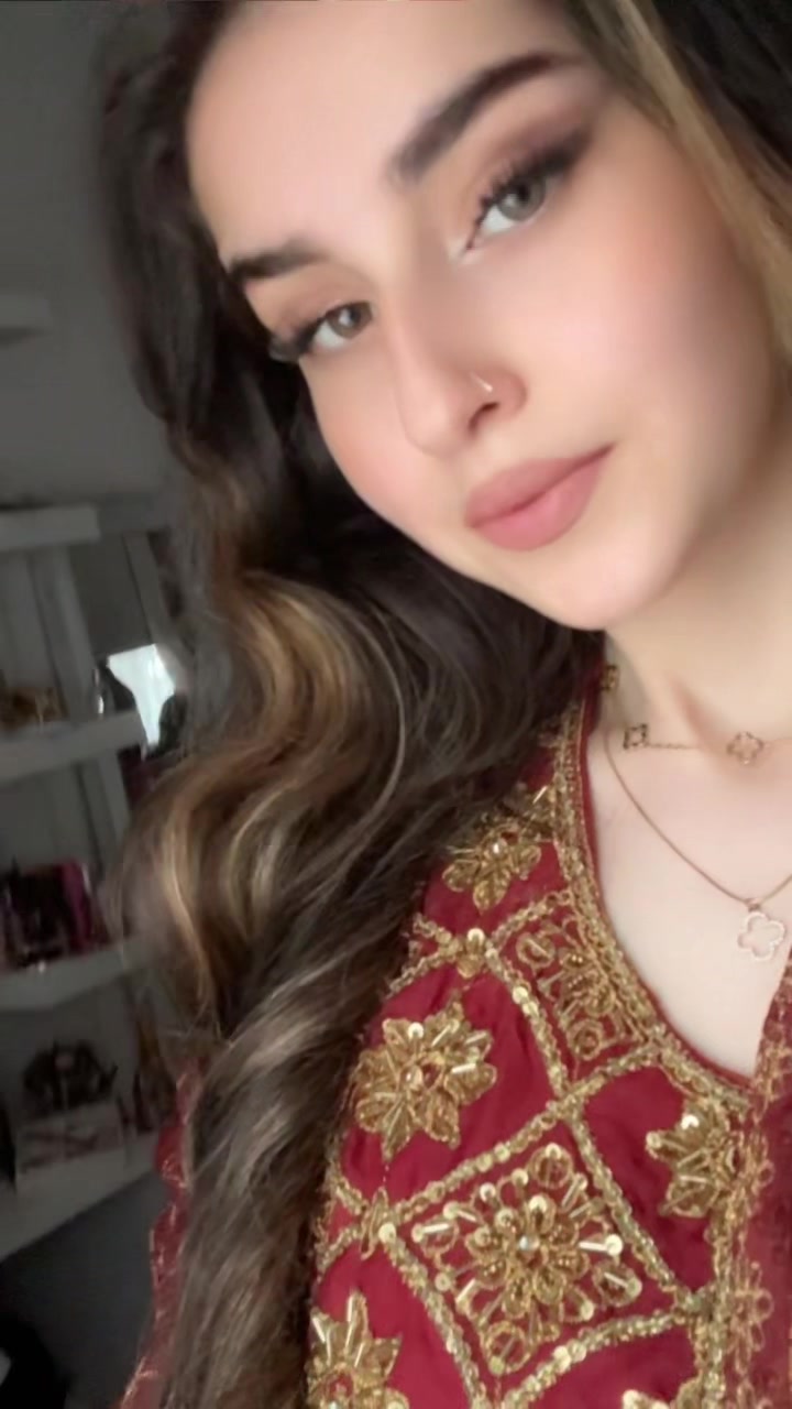 @Zohra
