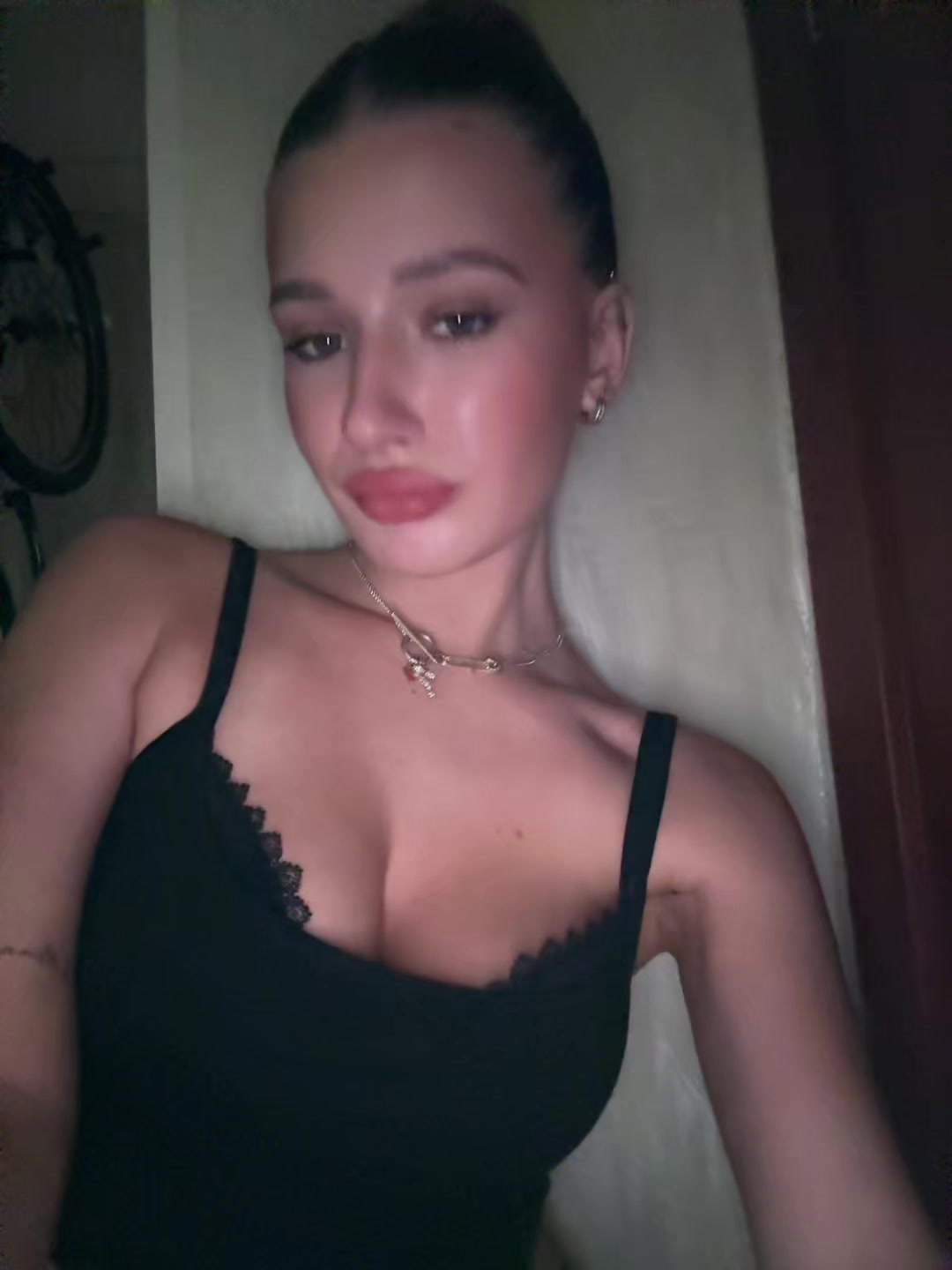 @Алиса 🐈⬛