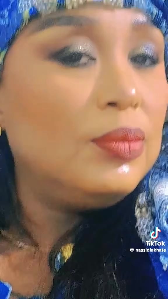 @AMERICAN BEAUTY SHOP♥️🥰