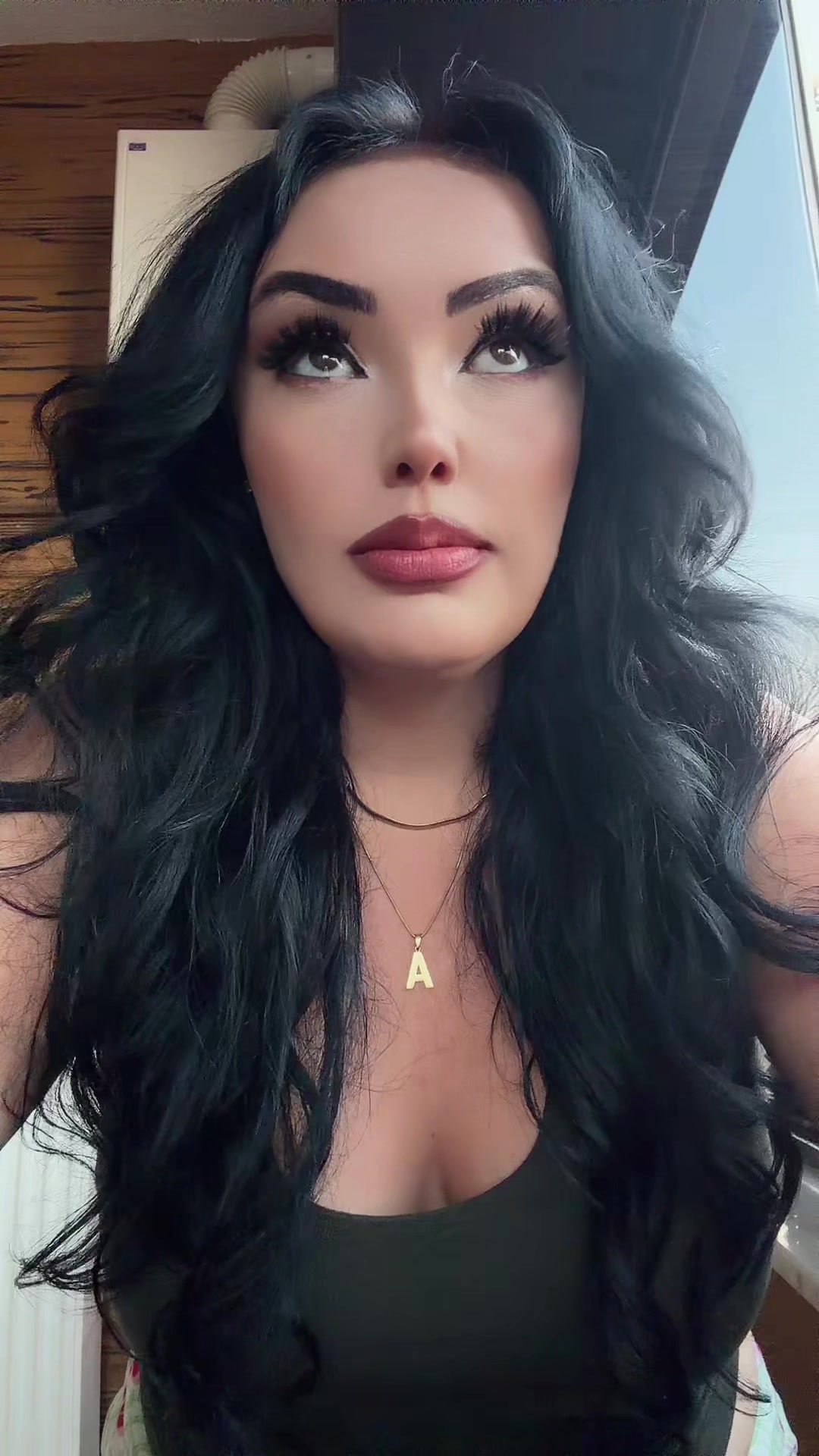 @AAY🖤👸🏻