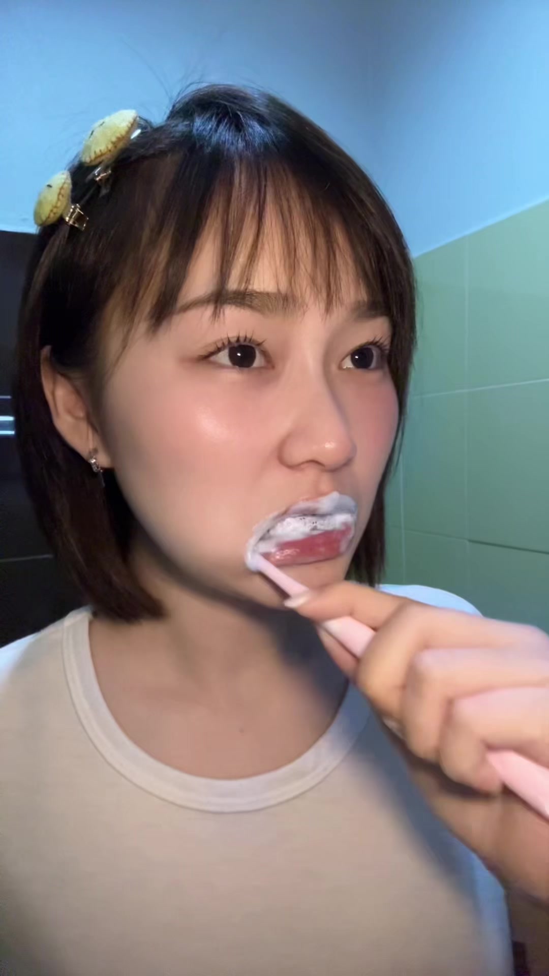 @ฟันก็หลอ