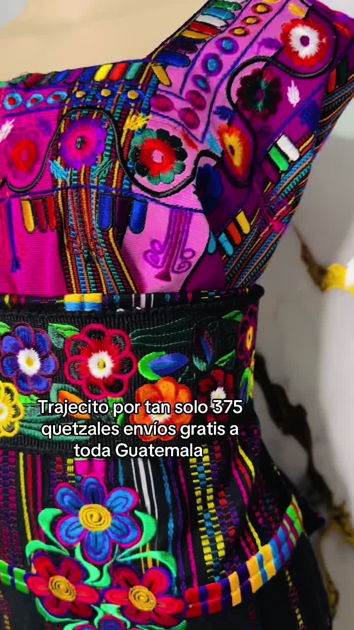 @TÍPICOS LUISA XUJUR