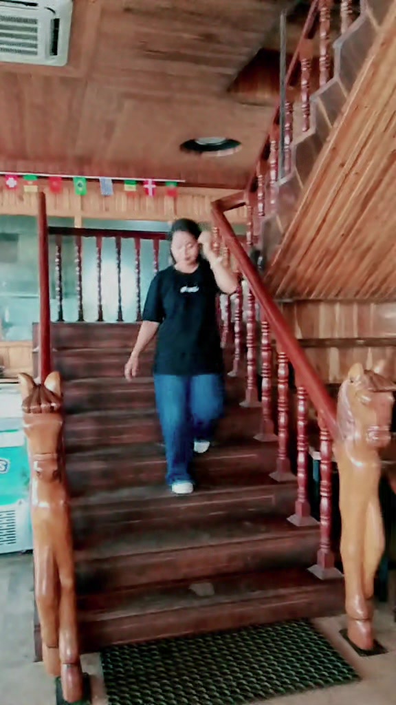 @Aliya Khan