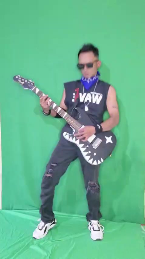 @Bian S.Brahmana🌟R2E G.BARU🎸