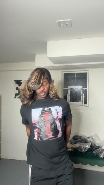 @Darkskinkenn