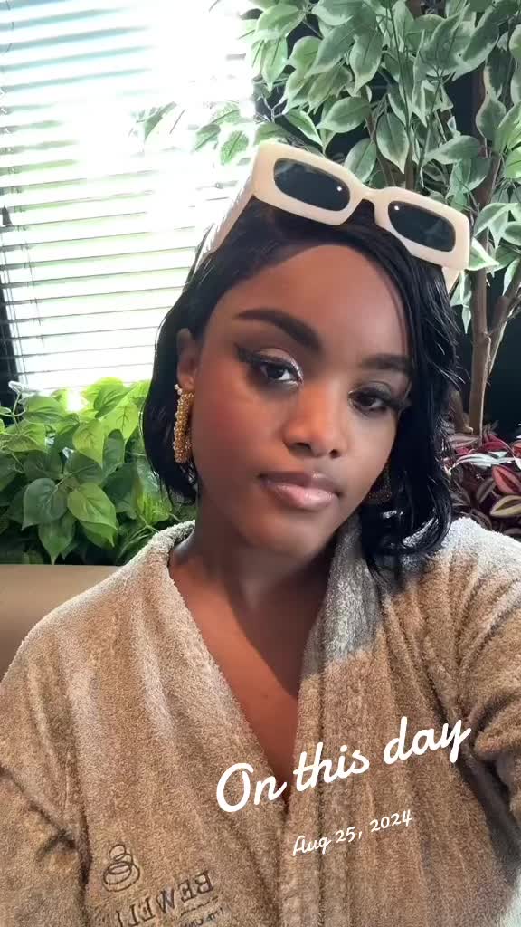 @Supharmy Hooi Isenia 🔐🧿💍🥂