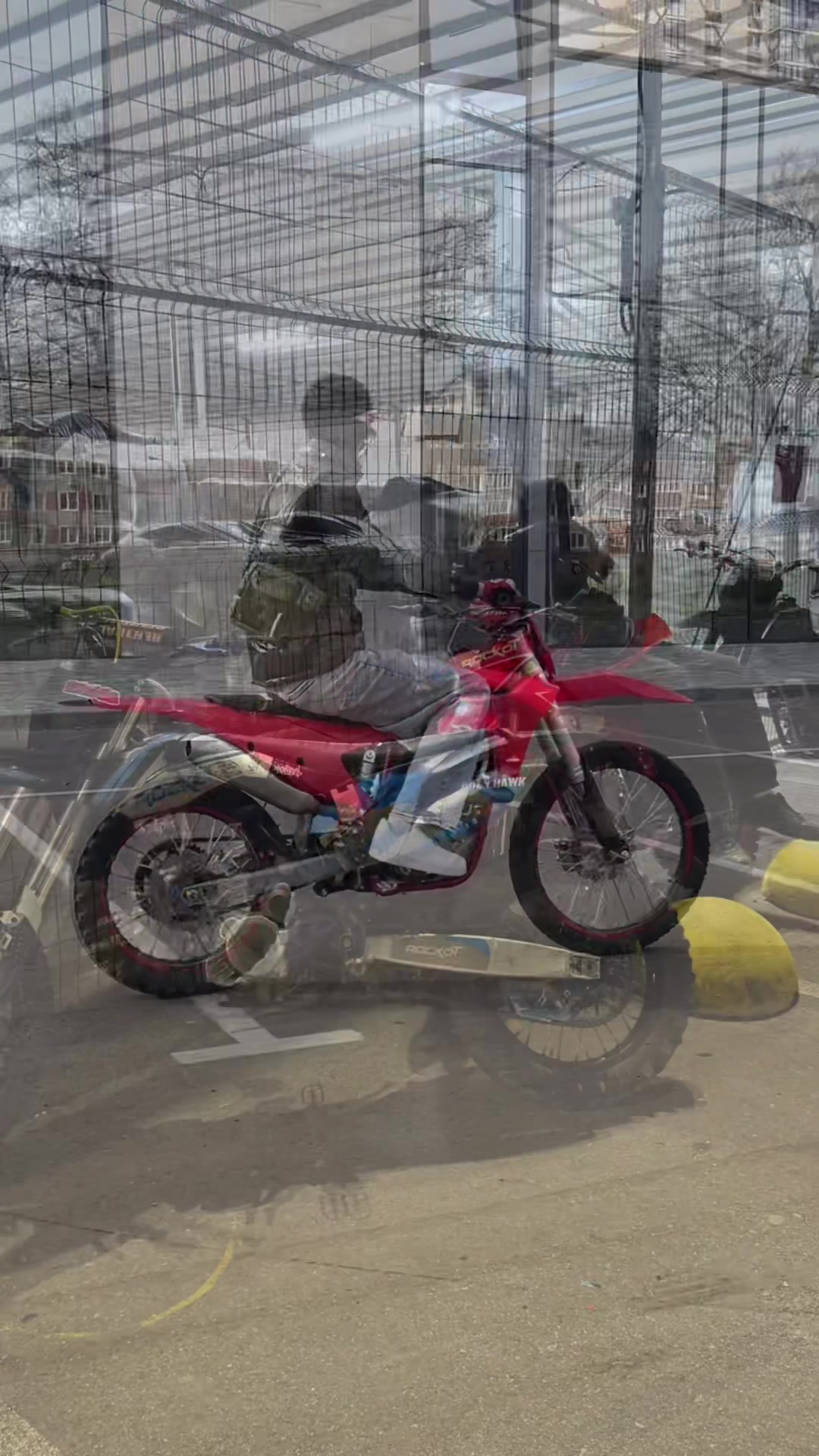 @2stroke.suck