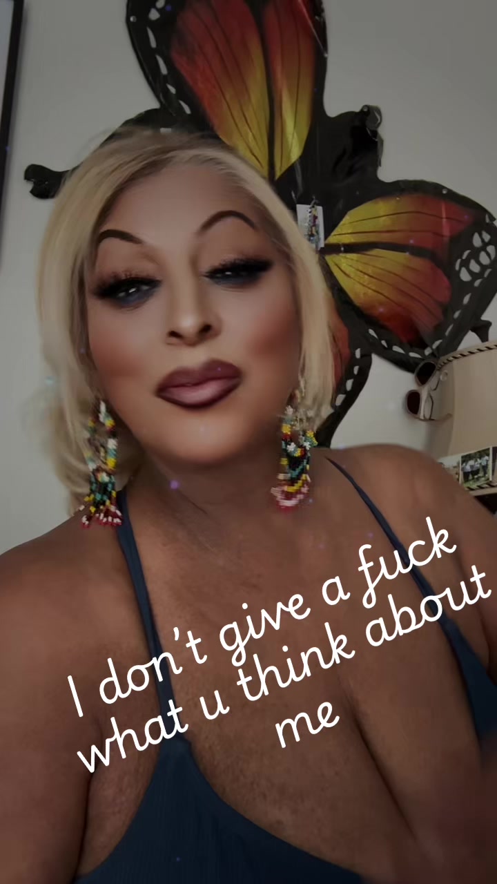 @CeciliaSheila