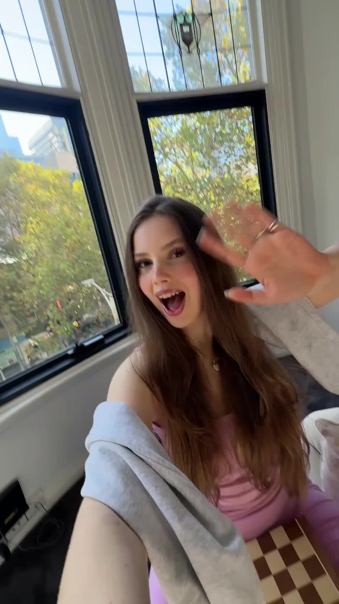 @Twitch @elena