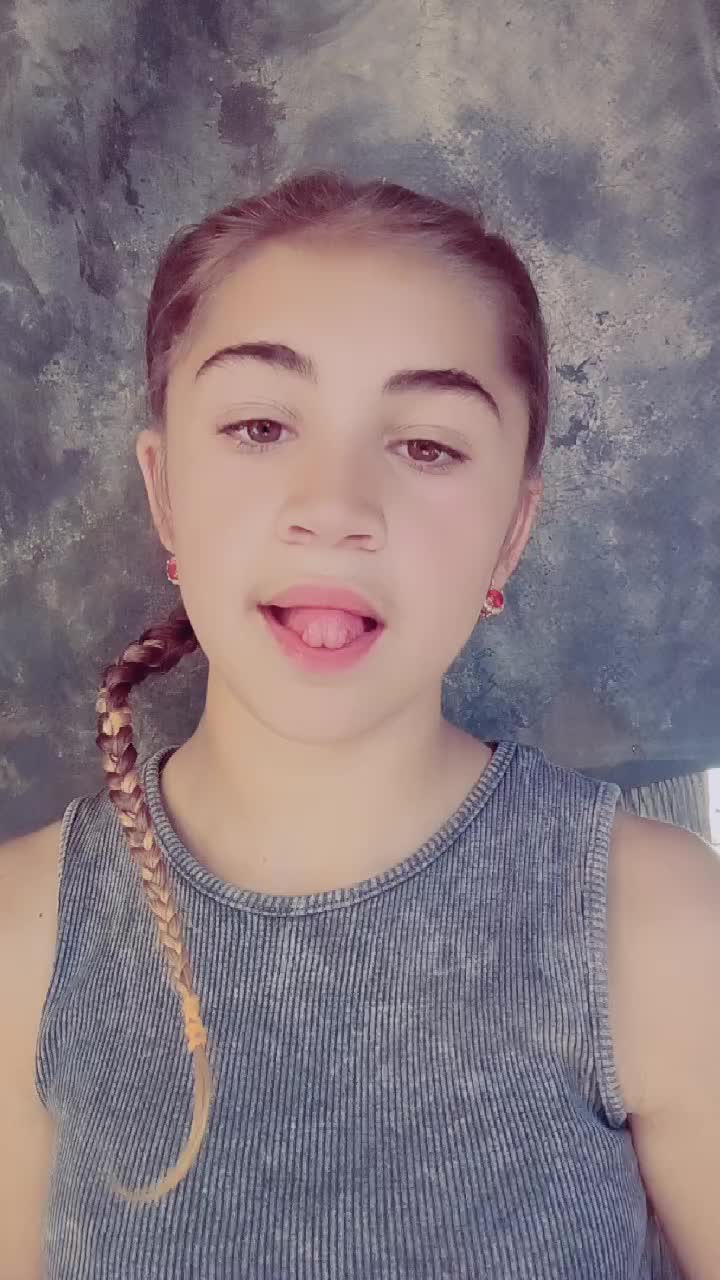 @simana gadusova