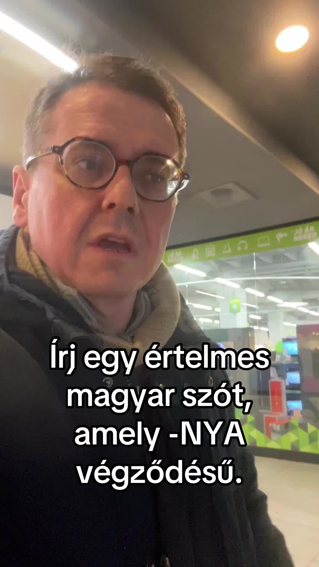 @Bizso, j&aacute;tssz velem naponta