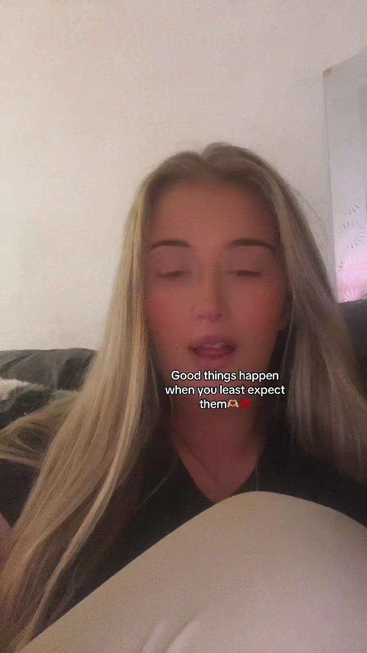 @𝓔𝓵𝓵𝓲𝓮 💗