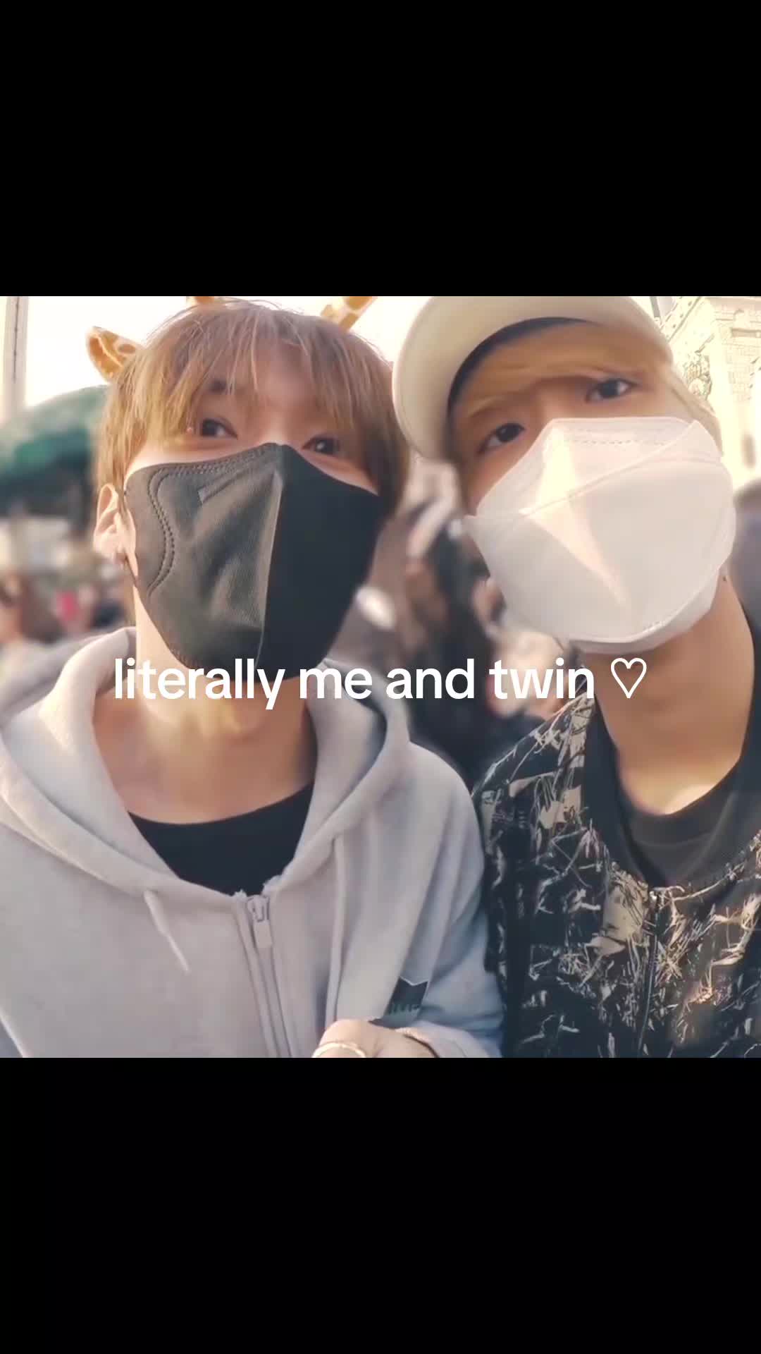 @⋆˚ 𝐋 𝜗𝜚˚⋆