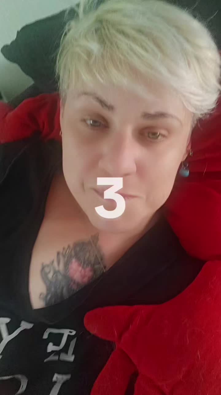 @Stindeliinos